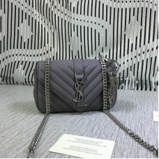 Geantă mică YSL Envelope cu lanț din piele de capră gri 18cm