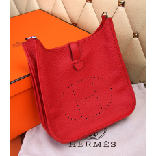 Geantă crossbody Hermes Evelyne III Togo din piele roșie