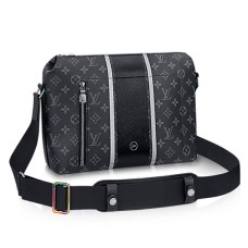 Geantă Louis Vuitton M43410 Apollo Messenger PM, canvas cu monogramă Eclipse