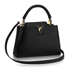 Geantă Louis Vuitton M94755 Capucines BB din piele Taurillon