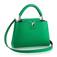 Geantă Louis Vuitton M94761 Capucines BB din piele Taurillon