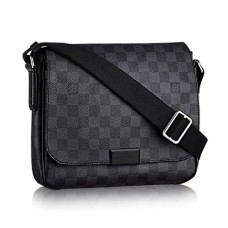 Geanta Louis Vuitton N41260 District PM Messenger Canvas Damier Graphite